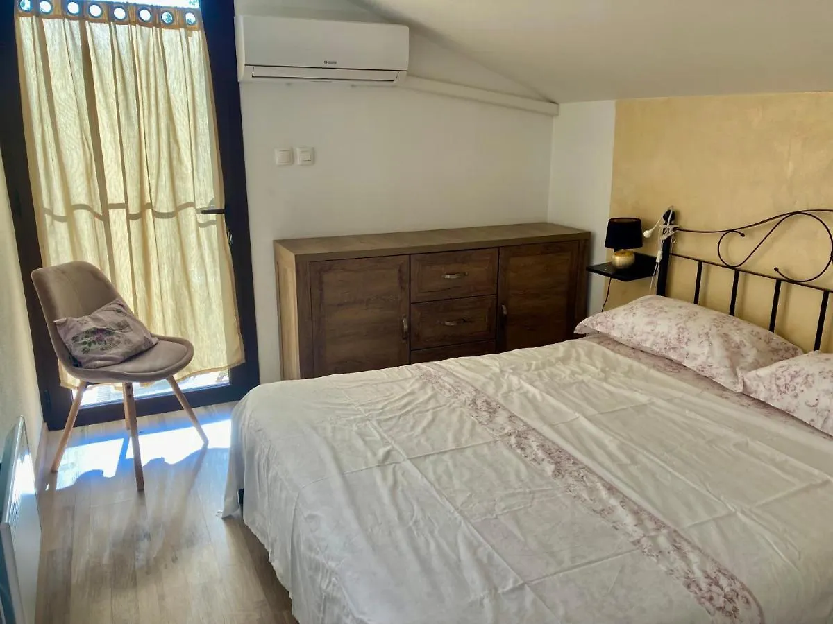 Holiday Home Villa Monica Koreniki